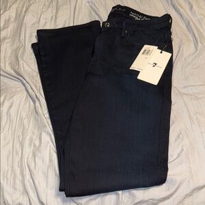 7 For All Mankind Dark Wash Women’s Jeans:
Mid Rise Form Fitted Straight Leg.